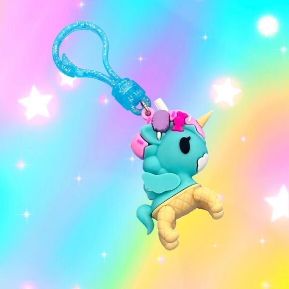 tokidoki Sweet Stuff Unicorno from Figural Clips Character Series 2 - Picture 1 of 4